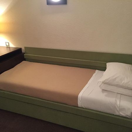 טולוז At Home Appart Hotel מראה חיצוני תמונה